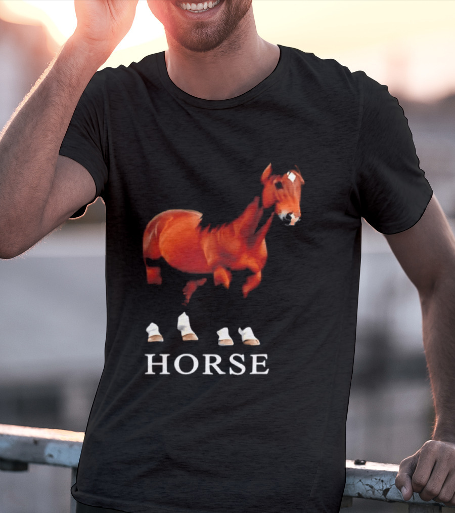 Horse Realistic Equestrian Art Style Hoof T-Shirt