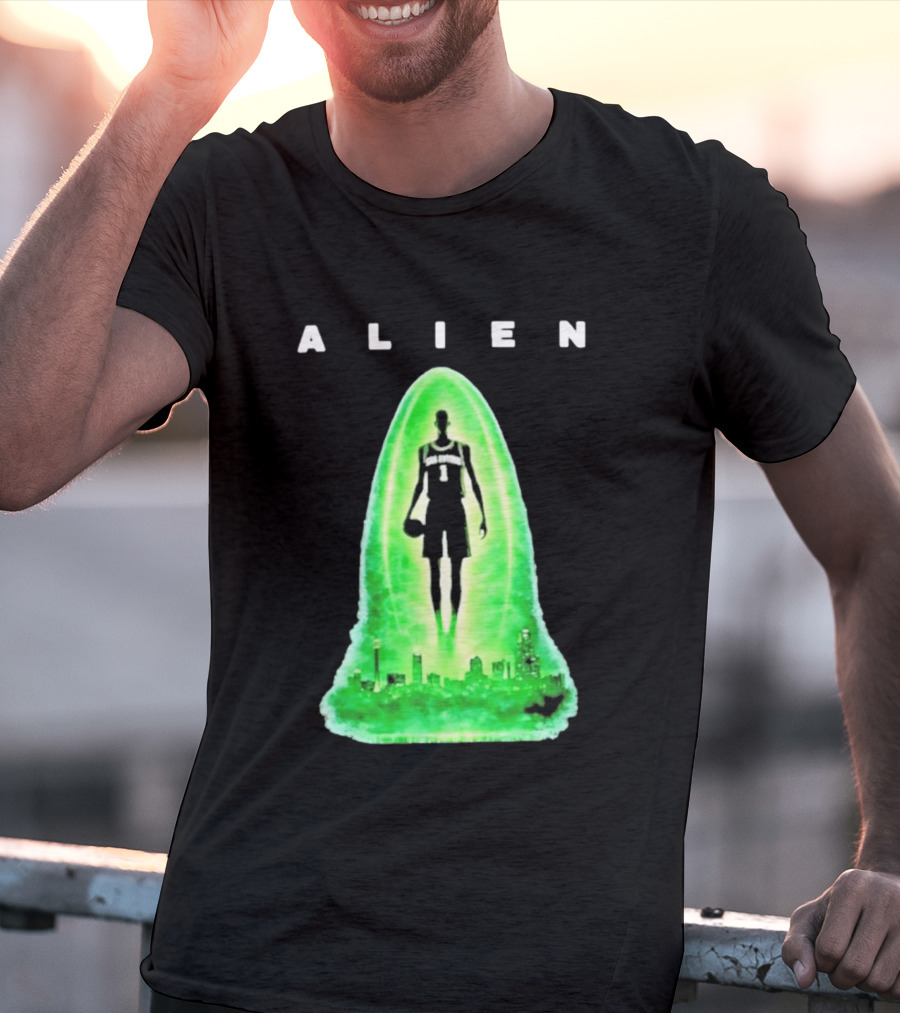Alien Wemby San Antonio Alien Basketball Cityscape T-Shirt