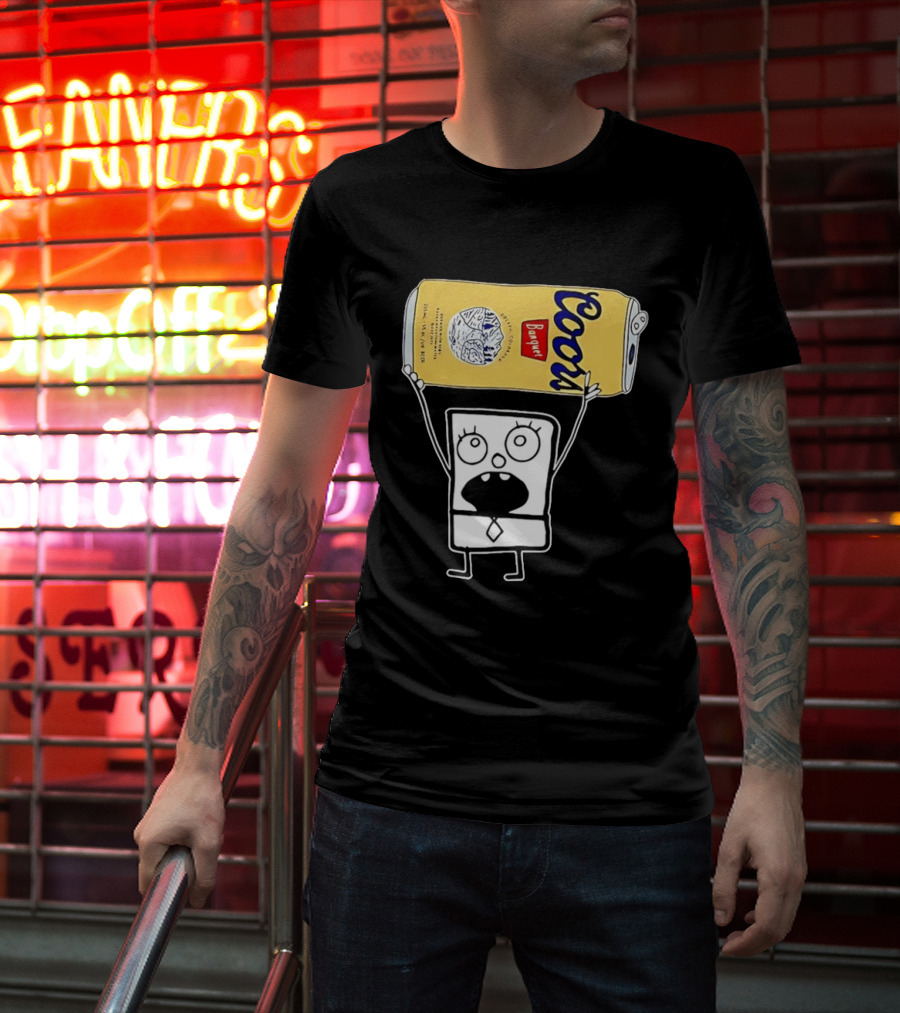Coors Banquet Blocky Comic 355mL 5 Alc Vol Golden Colorado ESTD 1873 Refreshing T-Shirt
