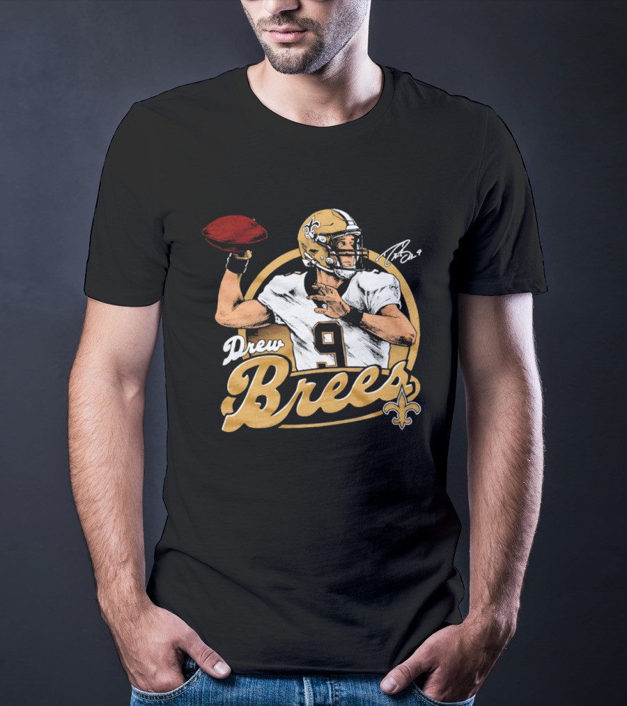 Drew Brees New Orleans Saints Quarterback Number 9 Classic Sports Fan Collector's Item T-Shirt