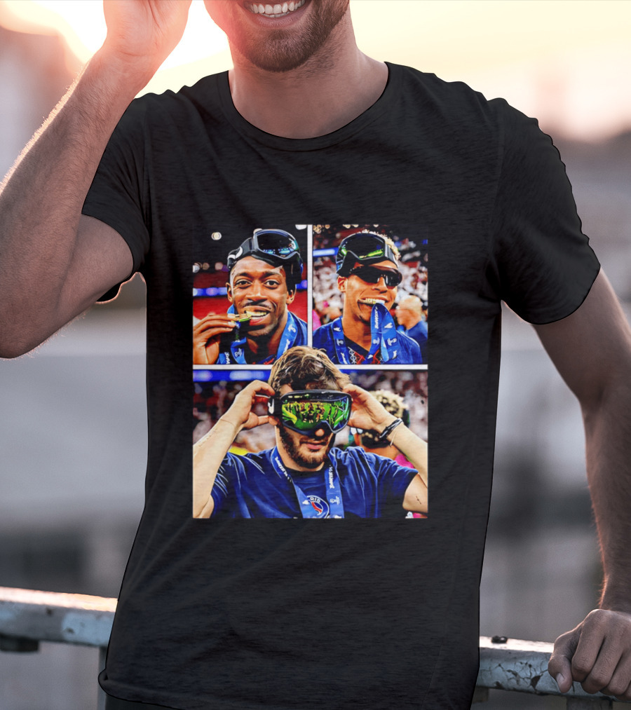 Paris Saint Germain Champions Celebration With Medals And Goggles T-Shirt