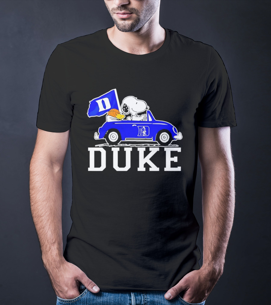 Snoopy And Woodstock Driving Duke Blue Car With Duke Blue Devils Flag T-Shirt