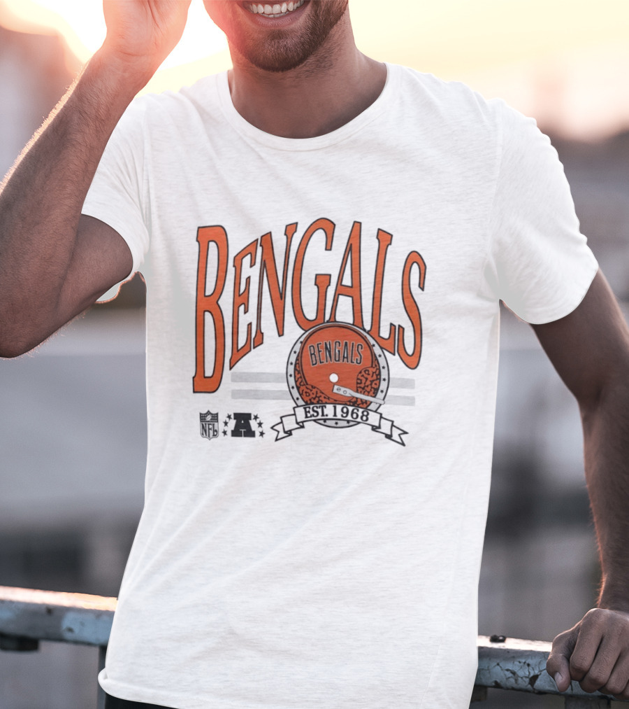 Bengals Est 1968 Helmet Vintage Football Cincinnati T-Shirt