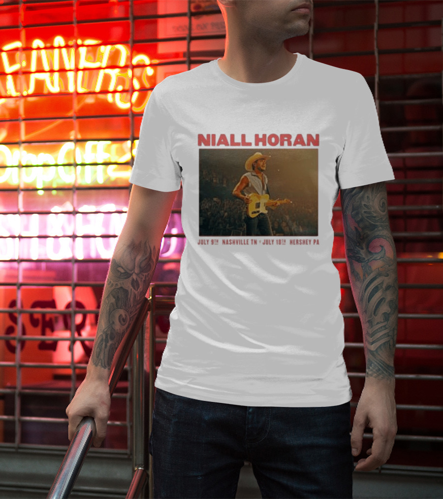 Niall Horan Live Performance Cowboy Hat Guitar Dallas Texas Event T-Shirt