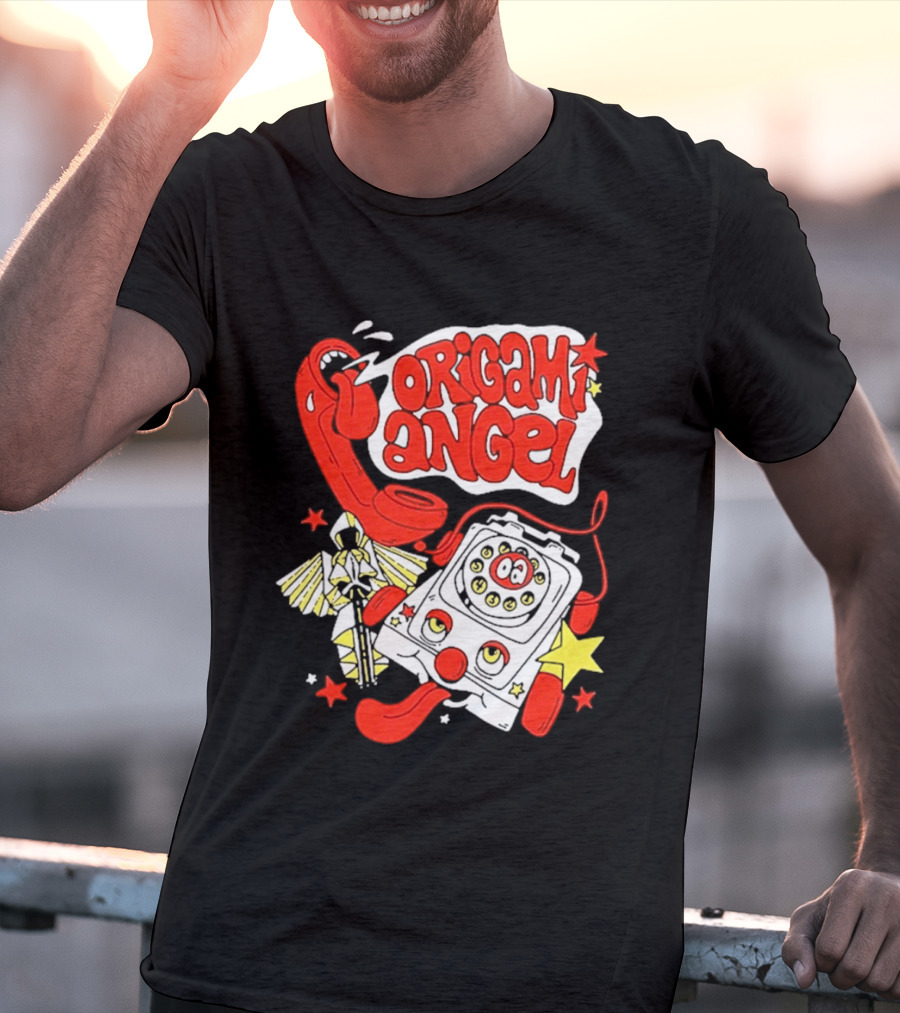 Origami Angel Retro Phone Illustration With Stars And Wings T-Shirt