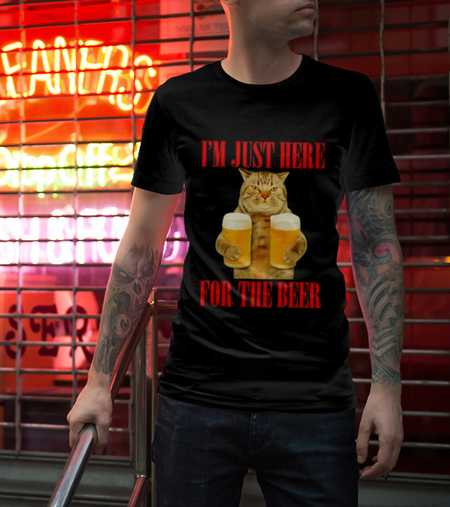I'm Just Here For The Beer Cat Meme Funny Feline Drinking Humor T-Shirt