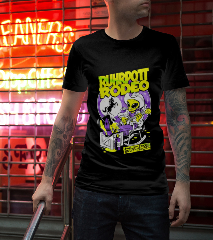 Ruhrpott Rodeo Hunxe Bottrop Extraterrestrial Banjo Player T-Shirt