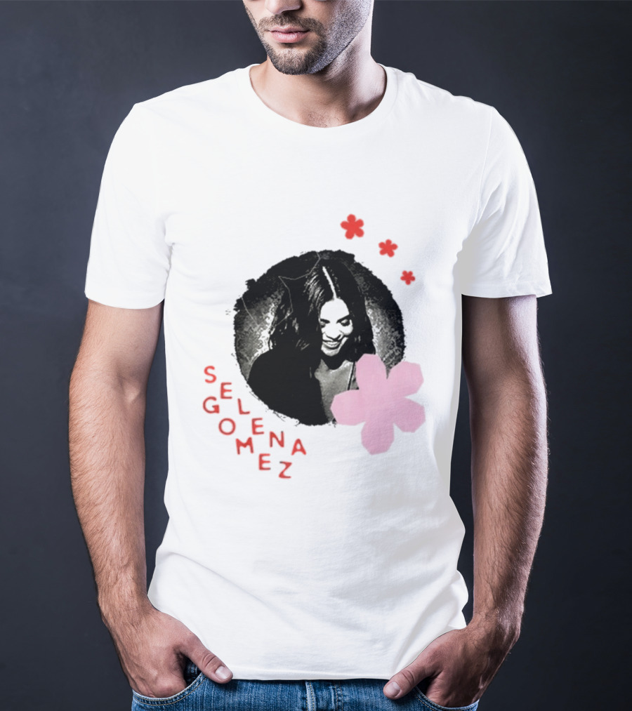 Selena Gomez Smile With Pink Paper Flower And Red T-Shirt