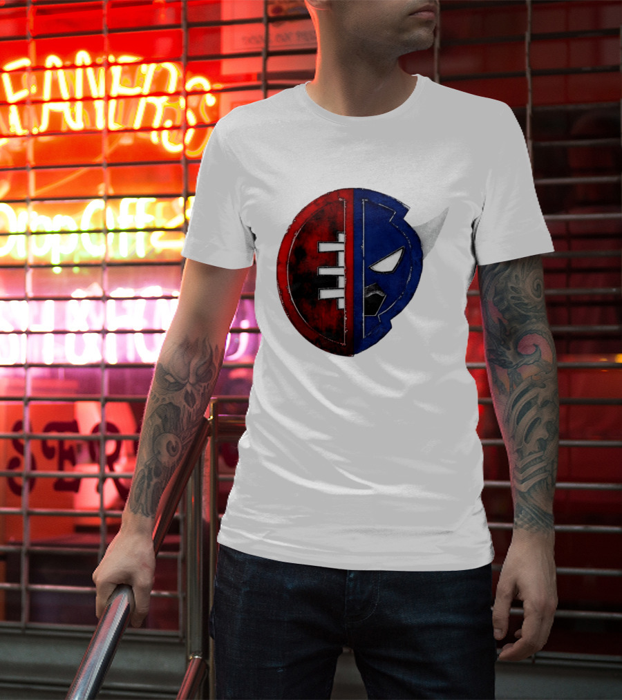 Buffalo Football Fusion Mask Emblem Red Blue Horns T-Shirt
