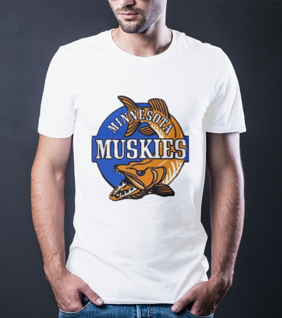 Minnesota Muskies Fishing Muskie T-Shirt