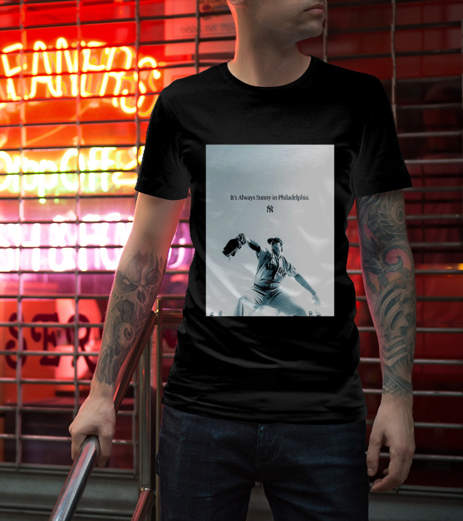 It's Always Sunny In Philadelphia New York Yankees Player Action T-Shirt