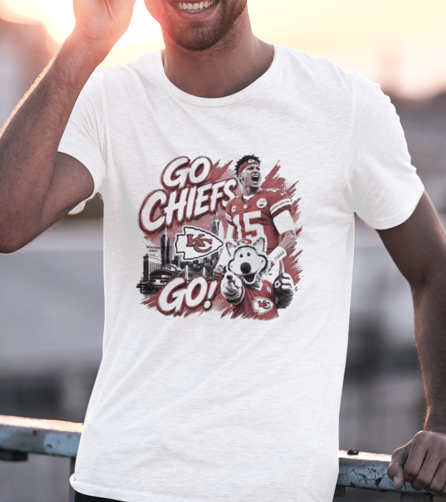 Go Chiefs Go Patrick Mahomes KC Wolf Kansas City Chiefs T-Shirt