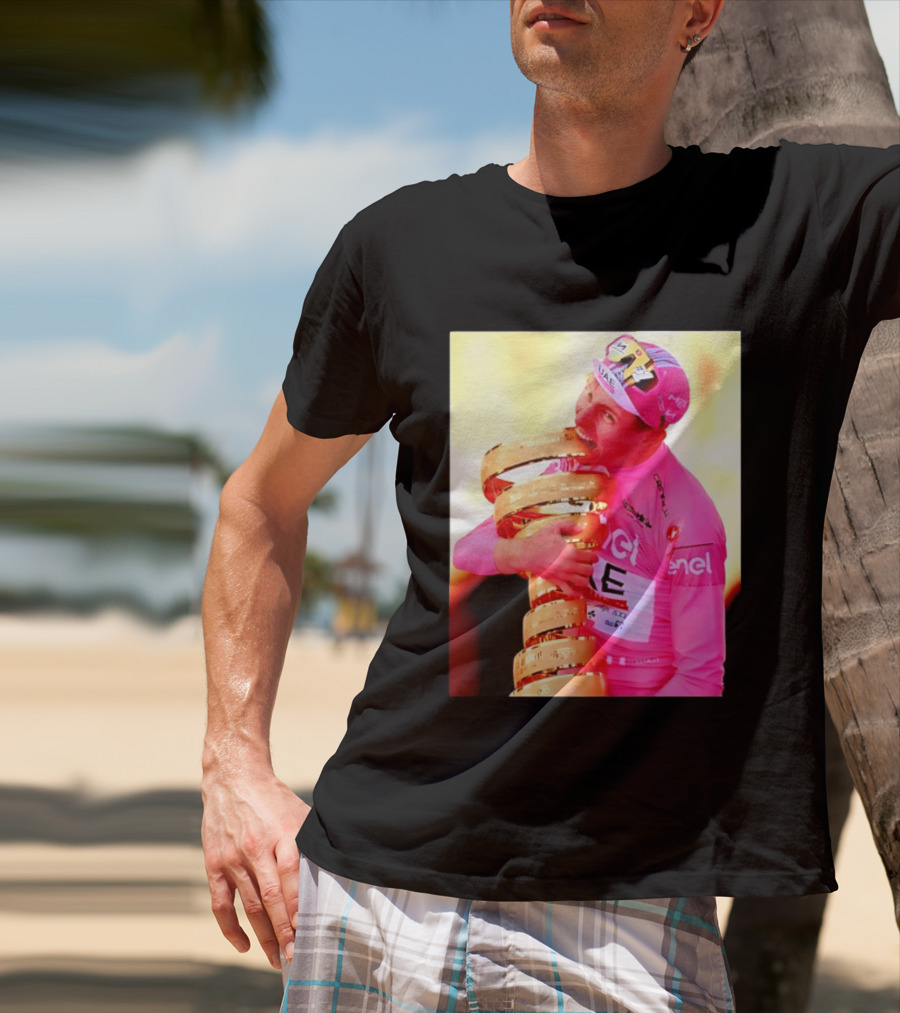 Tadej Pogacar 2024 Giro D'Italia Trophy Celebration In Pink Jersey T-Shirt