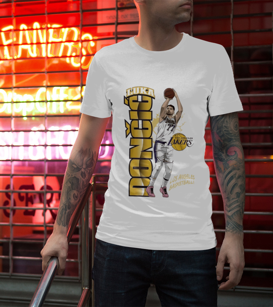 Los Angeles Lakers Luka Dončić Basketball Moment 2026 NBA T-Shirt