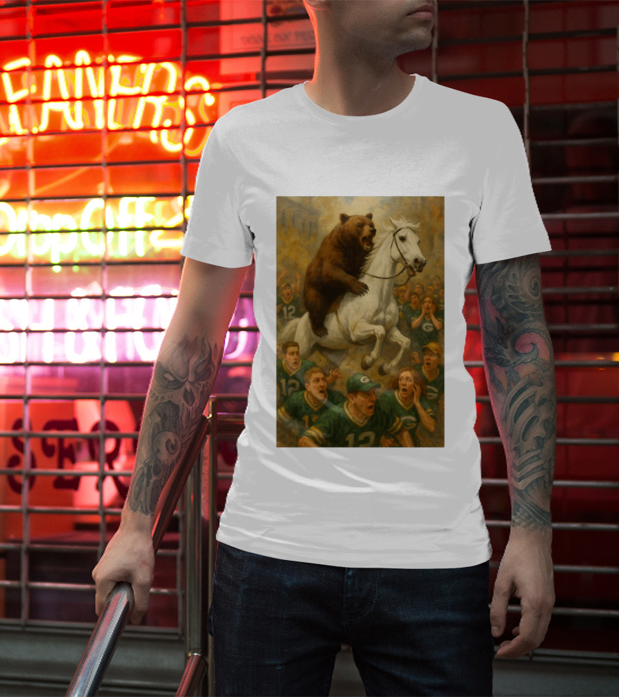 Bear Riding Horse Surprising Green Bay Packers Fans NFL Humor T-Shirt