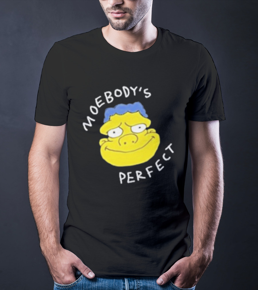 Moebody's Perfect Yellow Cartoon Face With Blue Hair Smirk T-Shirt