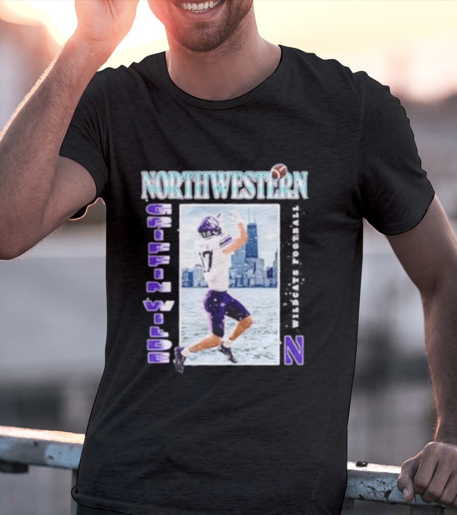 Northwestern Wildcats Football Griffin Wilde No 17 Chicago Skyline T-Shirt