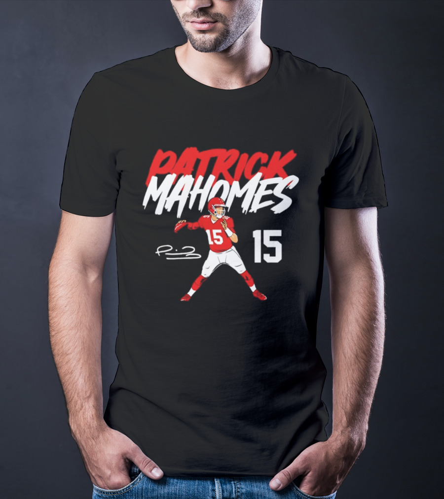 Patrick Mahomes 15 KC Chiefs Signature Pose 2026 Star T-Shirt