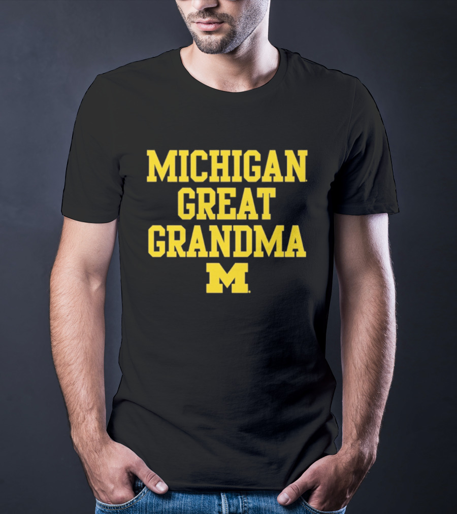 Michigan Wolverines Great Grandma M 2026 NCAA Family Sports Fan Gear T-Shirt