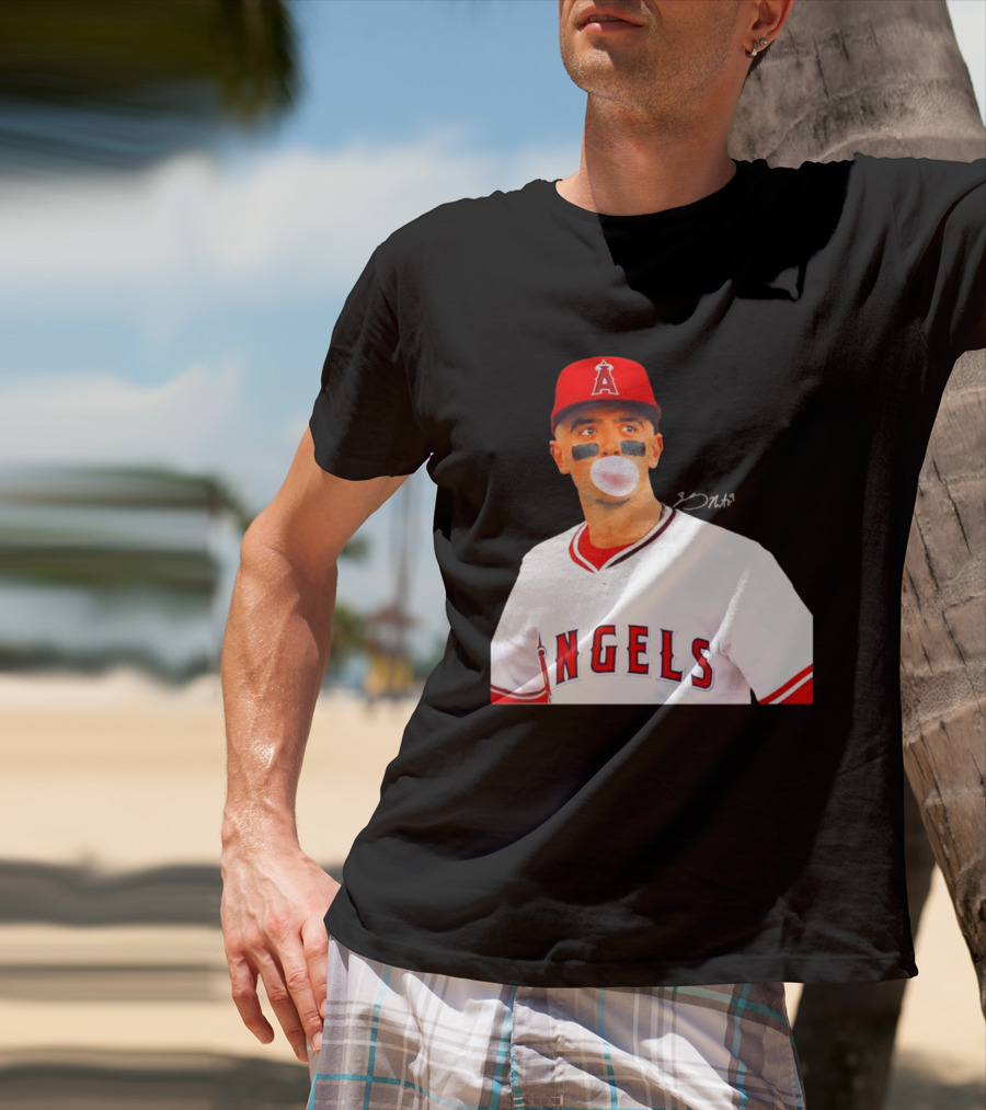 Zach Neto Los Angeles Angels 2026 MLB Season Bubblegum Moment T-Shirt