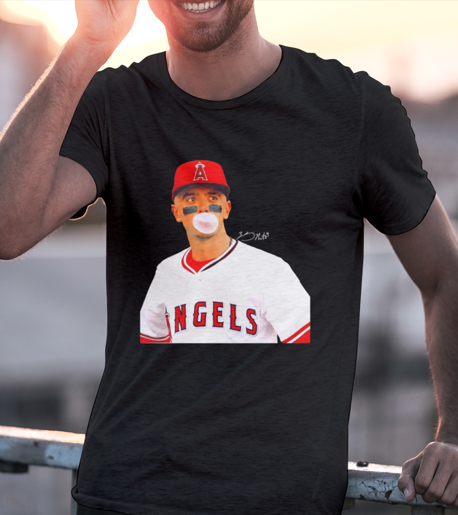 Zach Neto Los Angeles Angels 2026 MLB Season Bubblegum Moment T-Shirt