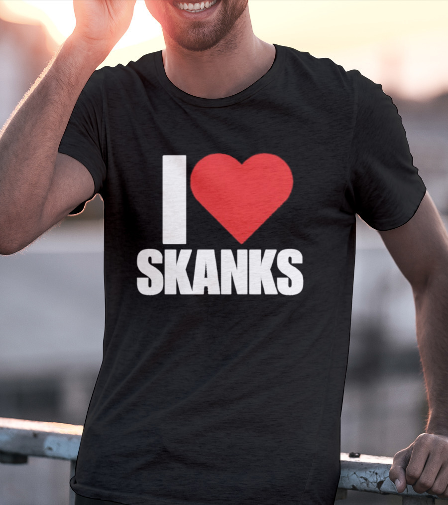 I Heart Skanks Red Love Symbol Humor T-Shirt