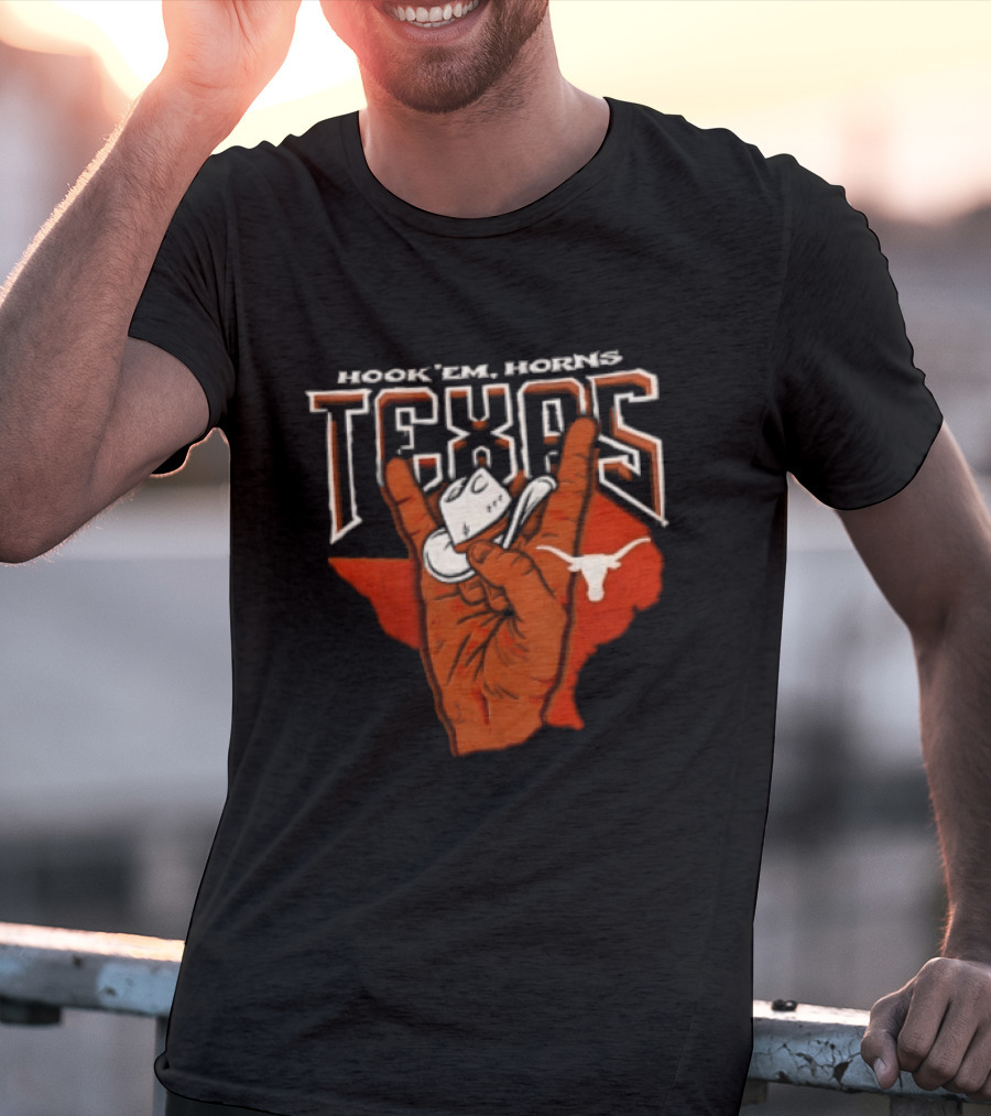 Hook 'em Texas Longhorns Hand Sign With Cowboy Hat And Longhorn T-Shirt