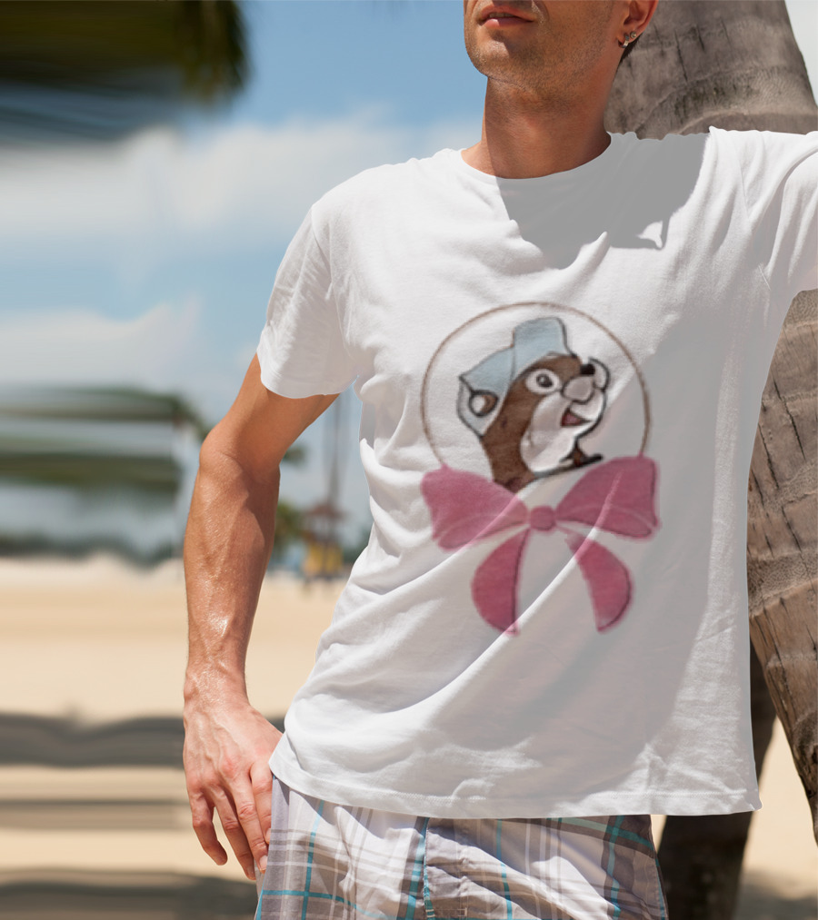 Buc Ee's Beaver With Pink Bow Icon In Circle T-Shirt
