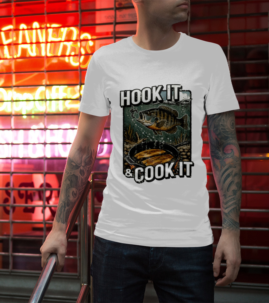 Hook It And Cook It Fishing Panfish Cast Iron Skillet T-Shirt