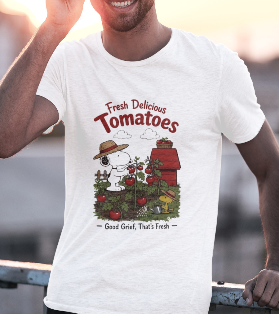 Snoopy Fresh Delicious Tomatoes Good Grief That's Fresh Garden Scene T-Shirt