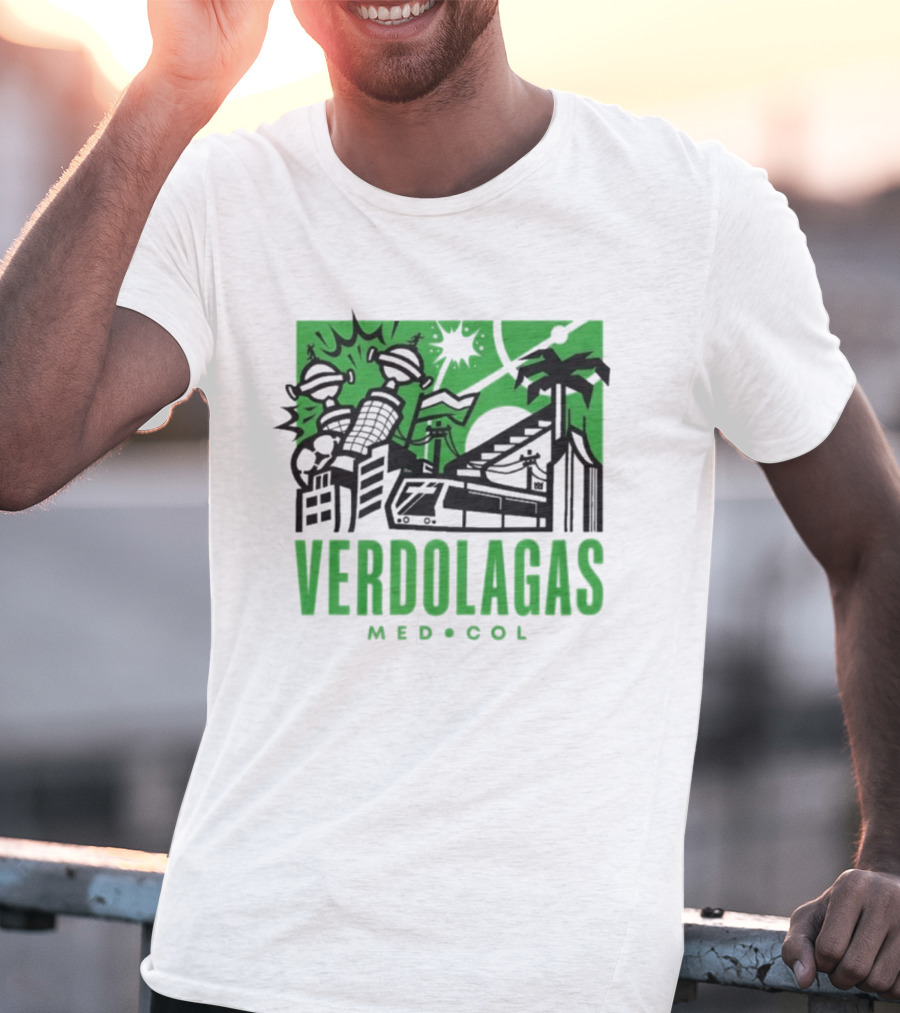 Verdolagas Med Col Medellín Paisa Culture Soccer Skyline Palm Trees T-Shirt