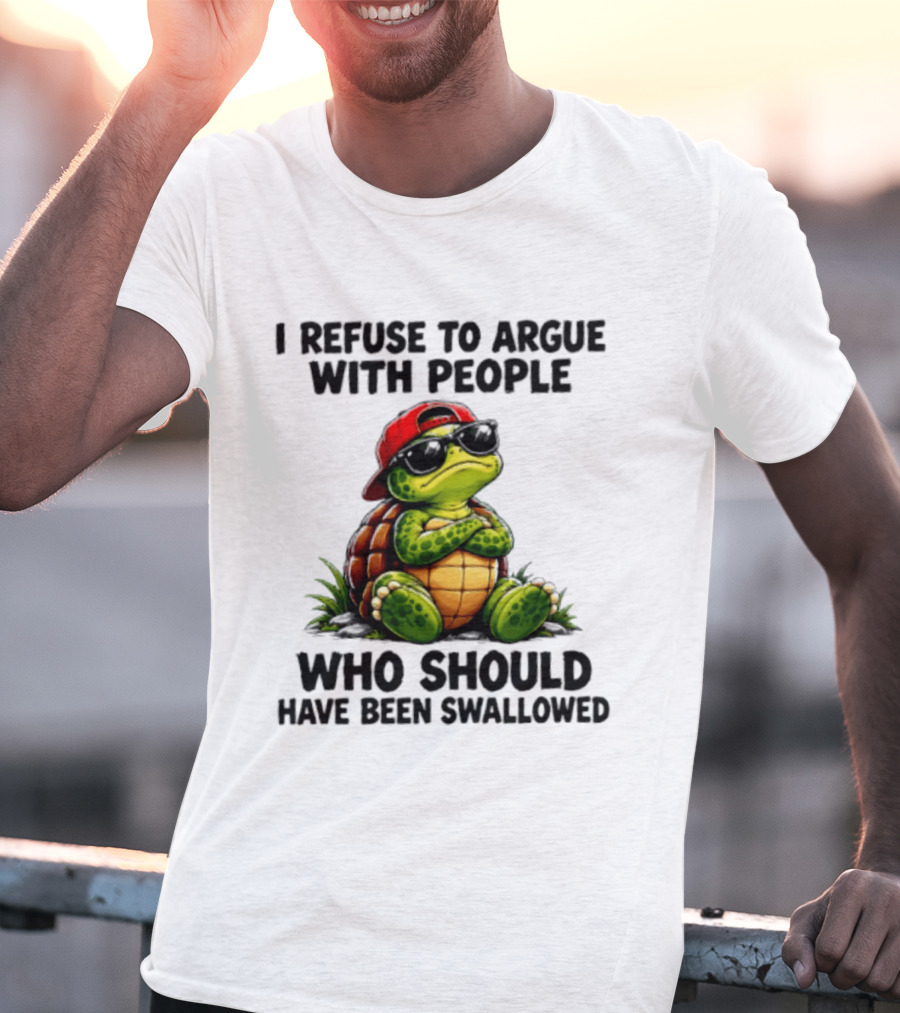 I Refuse To Argue Cool Turtle Red Hat Sunglasses Retro Fun T-Shirt