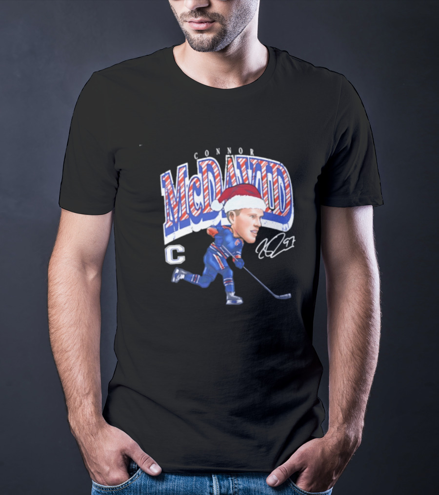 Connor McDavid Edmonton Oilers Cartoon Santa Hat ND97 T-Shirt