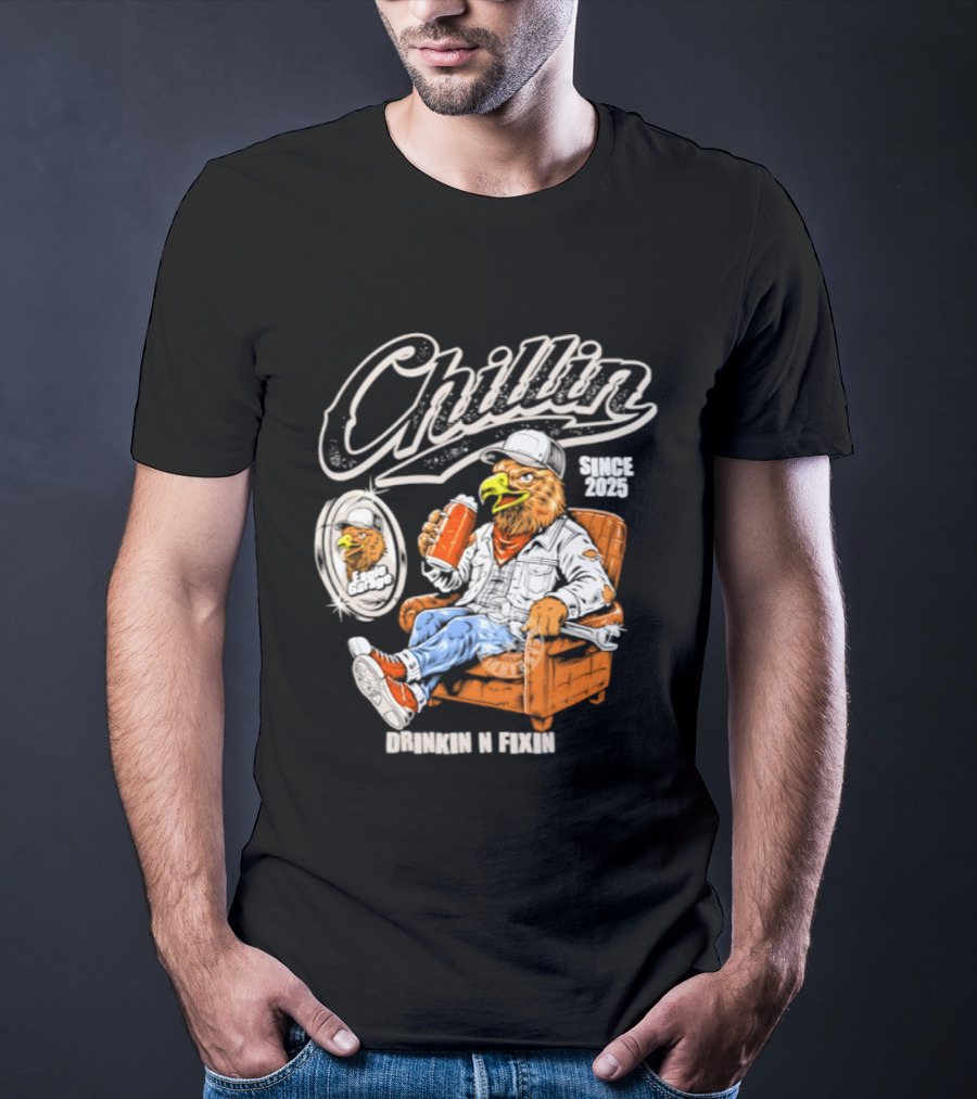 Chillin Since 2025 Eagle Drinkin N Fixin Garage Vibes T-Shirt