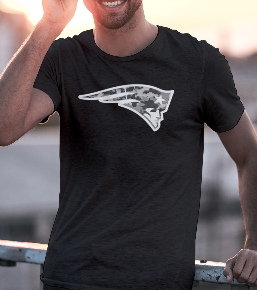 New England Patriots 2026 Salute To Service Camo Patriots Head T-Shirt