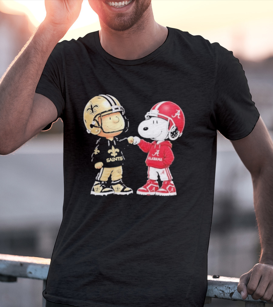 Charlie Brown Saints Snoopy Alabama Fist Bump Football T-Shirt