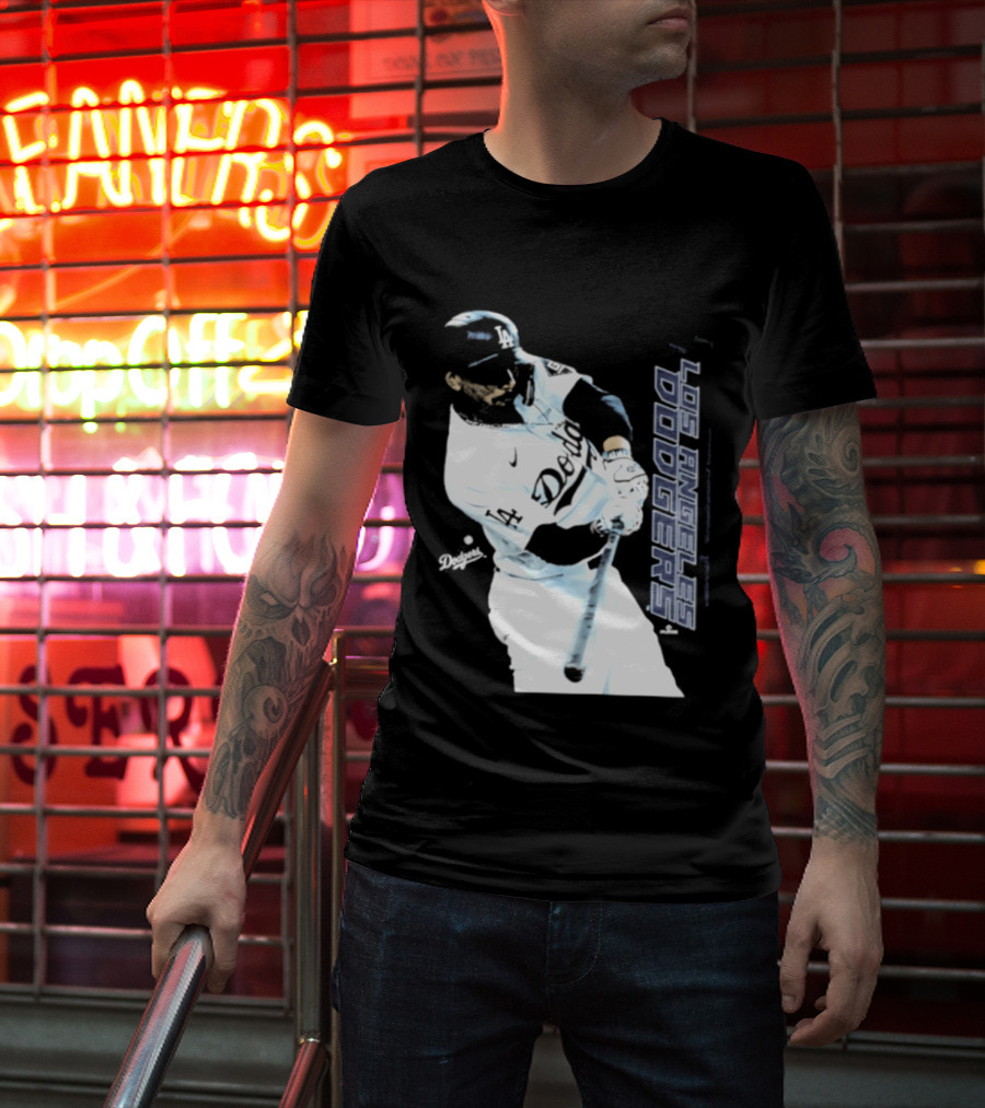 Mookie Betts Los Angeles Dodgers MLB Swing Action T-Shirt