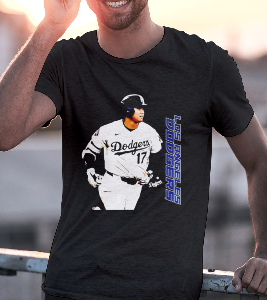 Shohei Ohtani Los Angeles Dodgers MLB Swing 17 T-Shirt