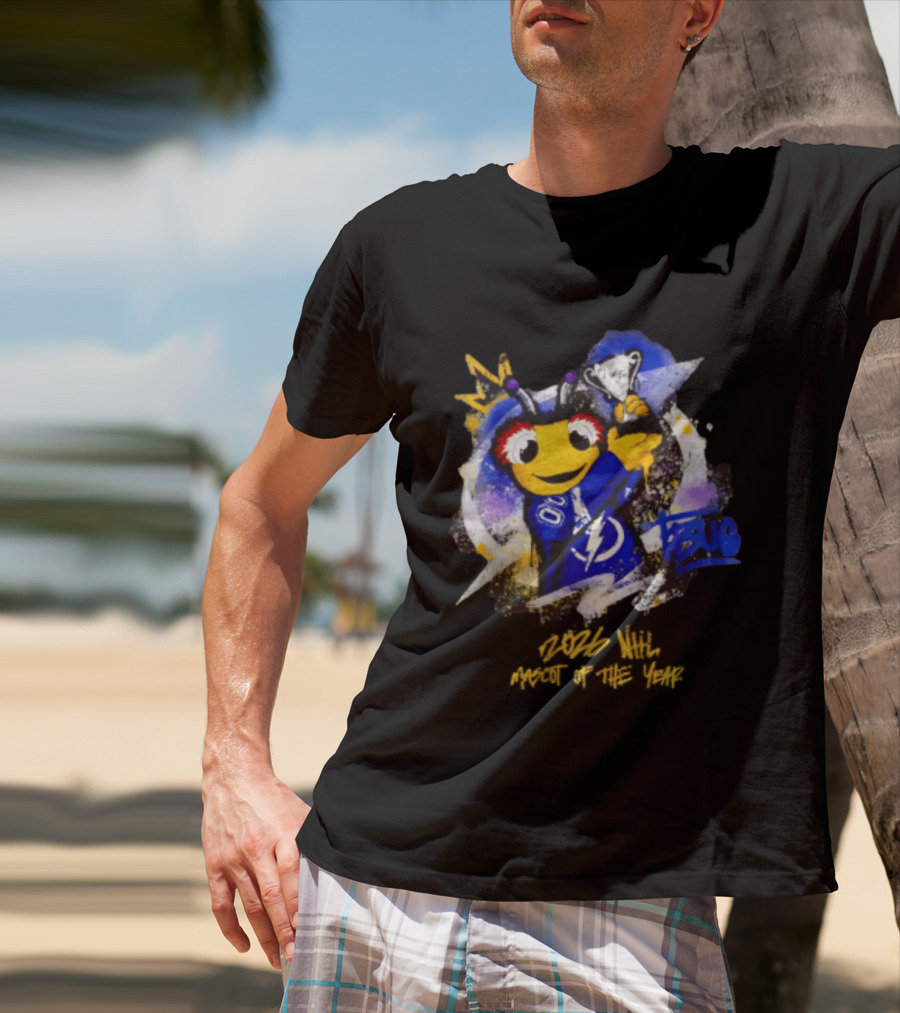 Tampa Bay Lightning Thunderbug Holding Trophy 2026 T-Shirt
