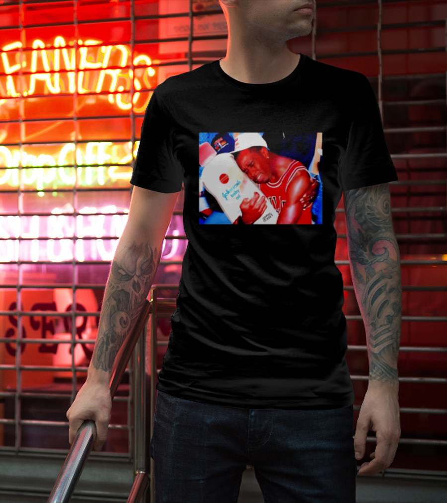 Sean Diddy Combs Johnson's Baby Oil Chicago Bulls Hugging Moment T-Shirt