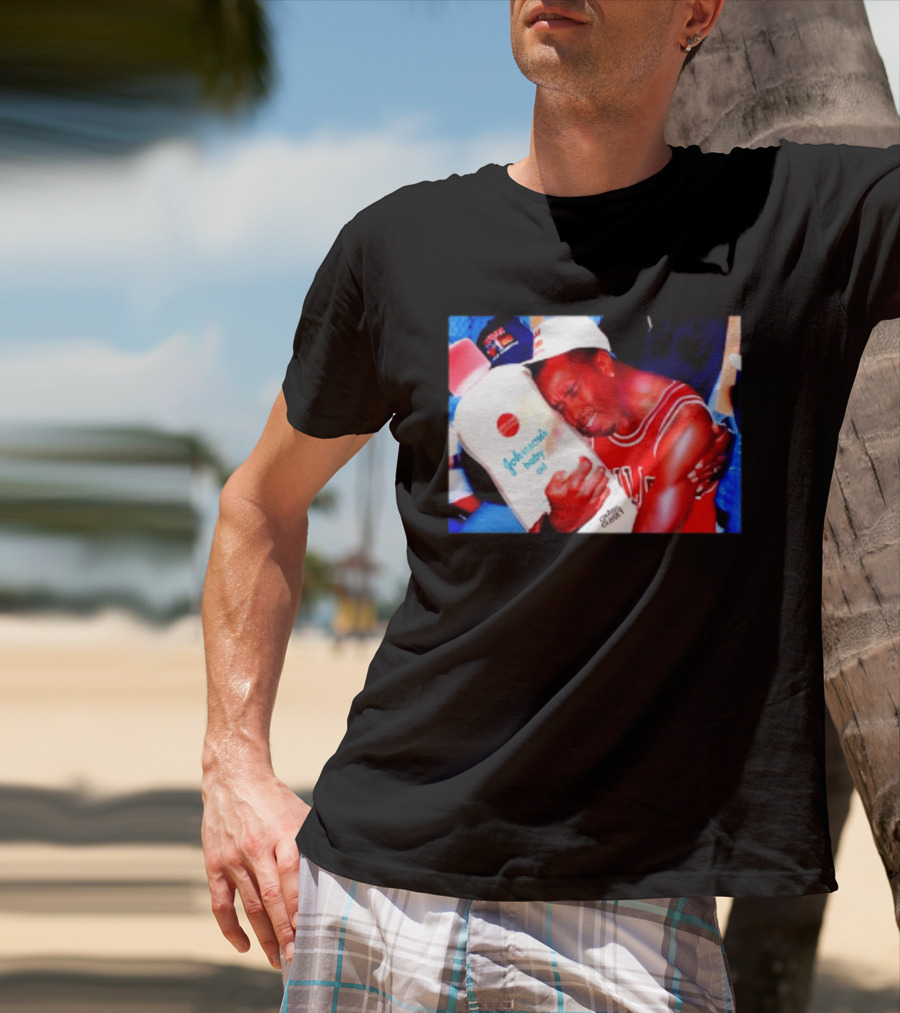 Sean Diddy Combs Johnson's Baby Oil Chicago Bulls Hugging Moment T-Shirt
