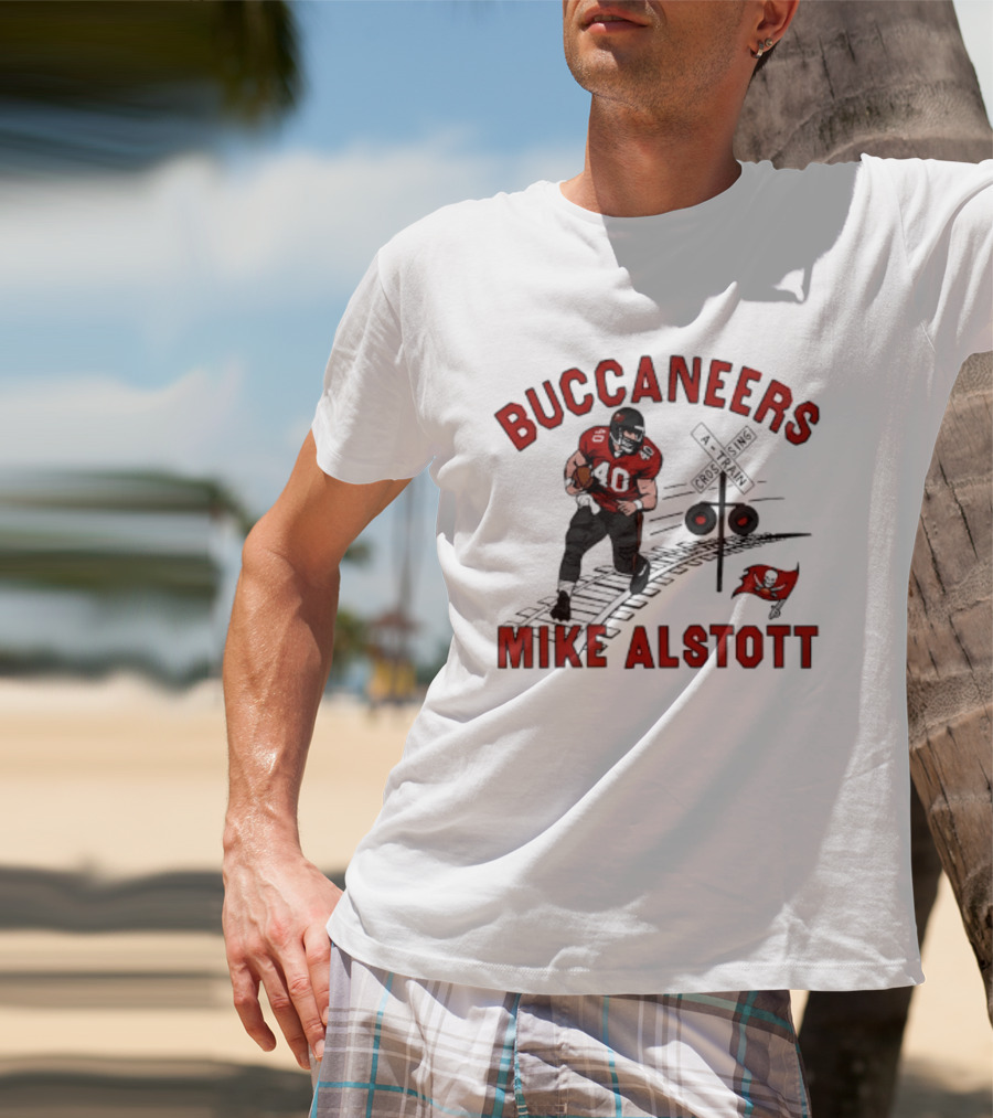 Buccaneers Mike Alstott Football Player Railroad Crossing T-Shirt