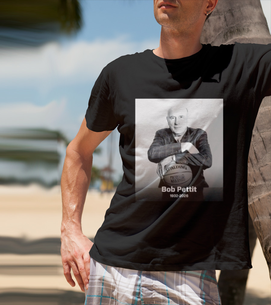 Bob Pettit 1932 2026 Spalding NBA Naismith Hall Of Famer T-Shirt