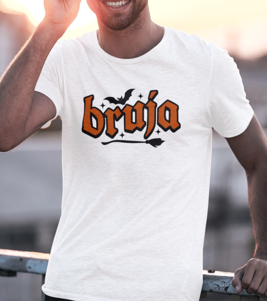 Bruja Badass Mexicans Halloween Witch Bat Broomstick Magic T-Shirt