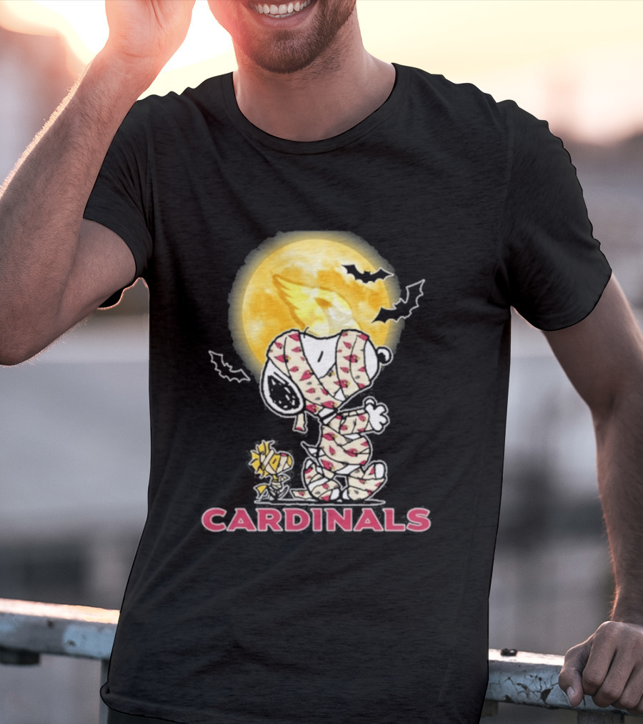 Arizona Cardinals Snoopy Woodstock Halloween Holiday 2026 Moon Bats T-Shirt