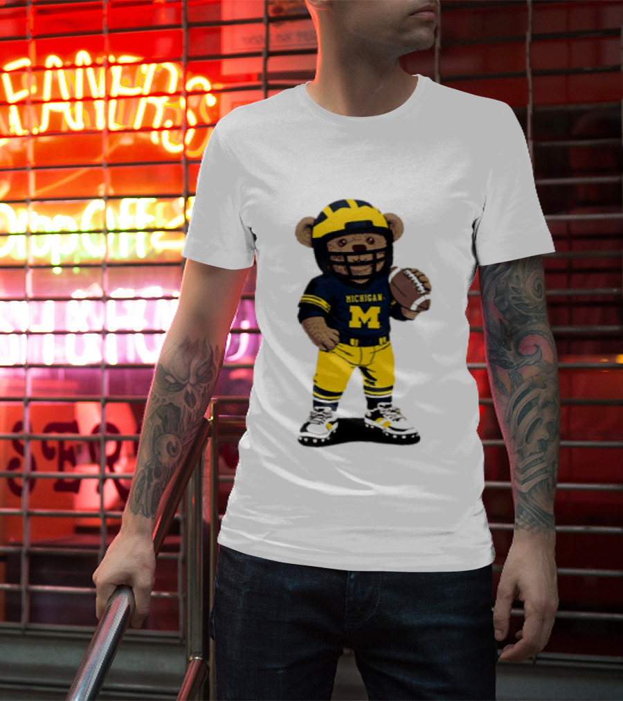 Michigan Wolverines Teddy Bear NCAA Football 2026 T-Shirt