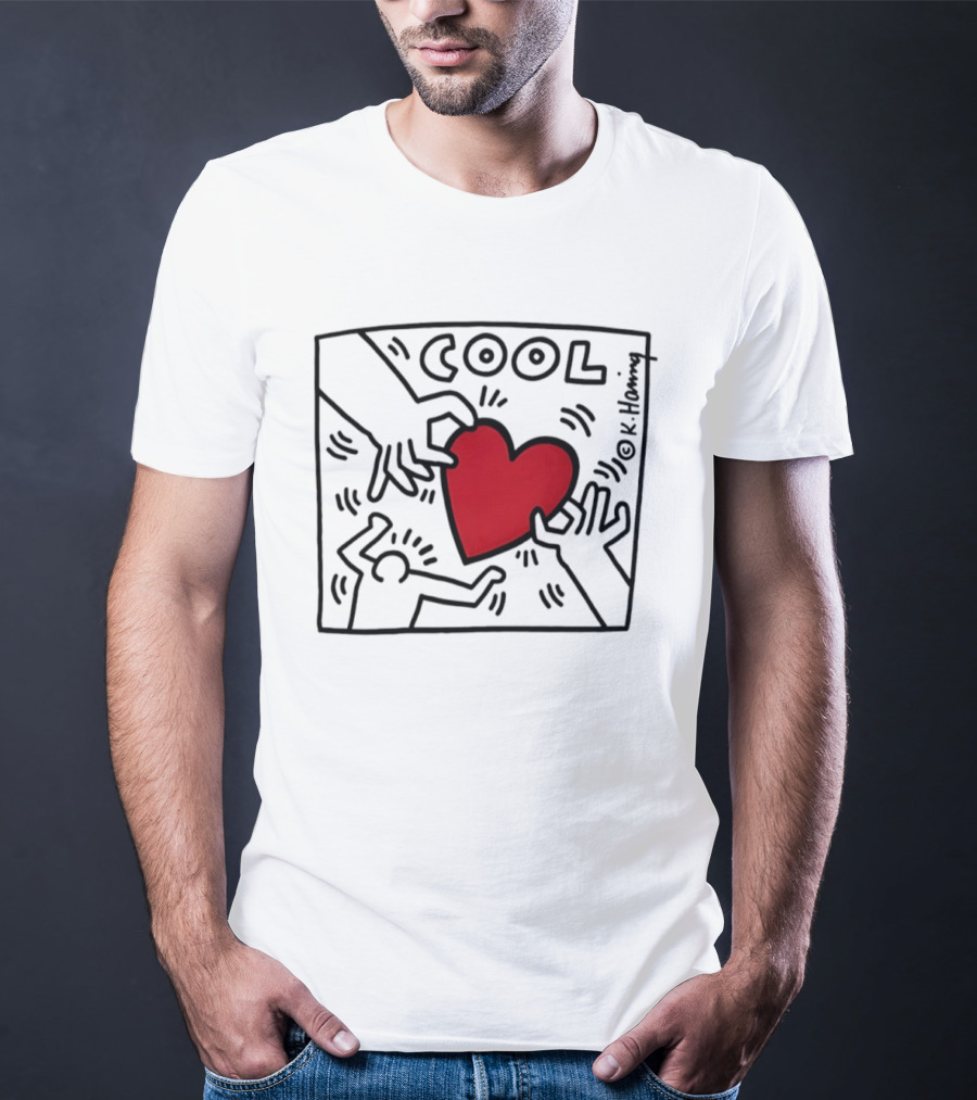 Keith Haring Cool Red Heart Two People Holding Hands Art 90s T-Shirt