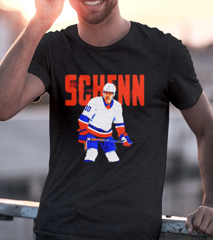 New York Islanders Brayden Schenn Grunge T-Shirt