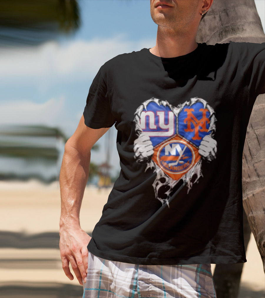 New York Giants Mets Islanders Heart Scratch T-Shirt
