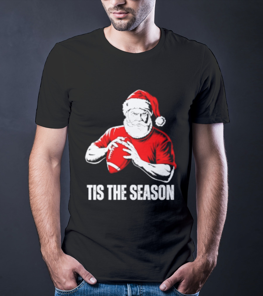 Santa Claus Playing Football Tis The Season Christmas 2026 T-Shirt